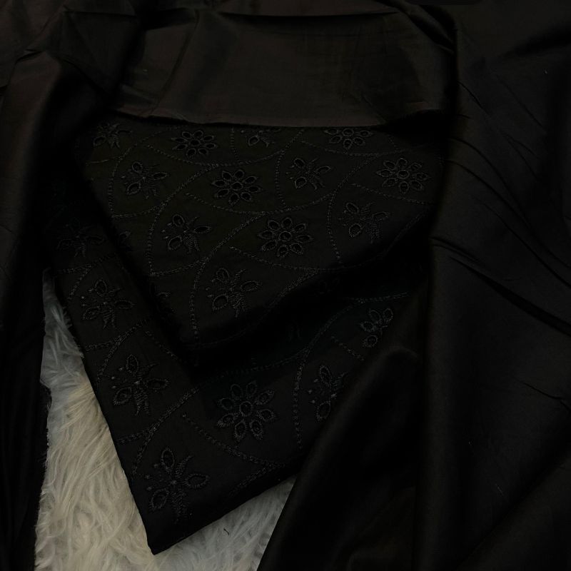 Bareezy 2PC Pure Lawn Chikankari Suit – Black
