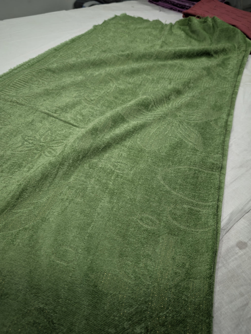 3PC PEACH LEATHER WITH HIGH QUALITY SELF DESIGN FLUFFY VELVET SHAWL EXPORT QUALITY WINTER COLLECTION (Apple Green Colour)