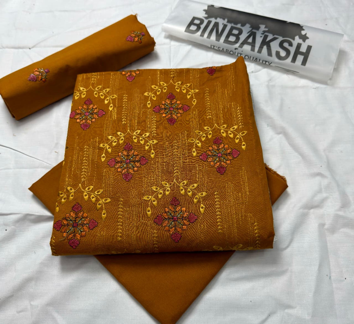 Luxury 2 Piece Thread Embroidered Lawn Unstitched Suit