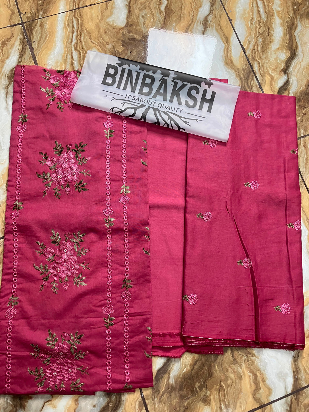 Luxury 2 Piece Thread Embroidered Lawn Unstitched Suit