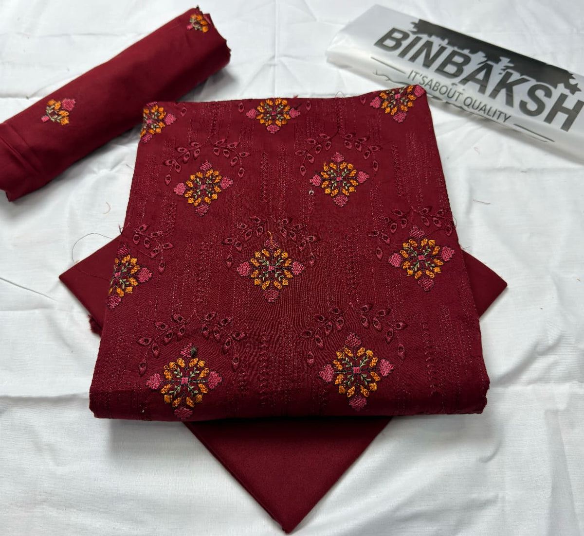 Luxury 2 Piece Thread Embroidered Lawn Unstitched Suit